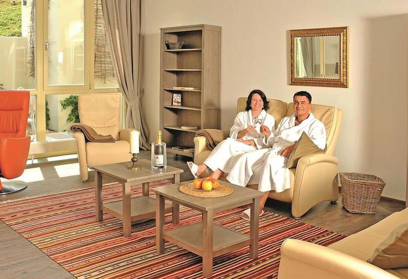 Hotel Vierjahreszeiten Durbach 8