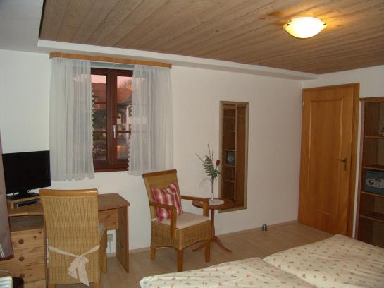 Pension Zur Krone Historisches Gasthaus 8