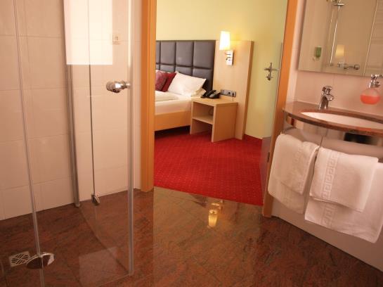 Hotel An Der Eiche 4