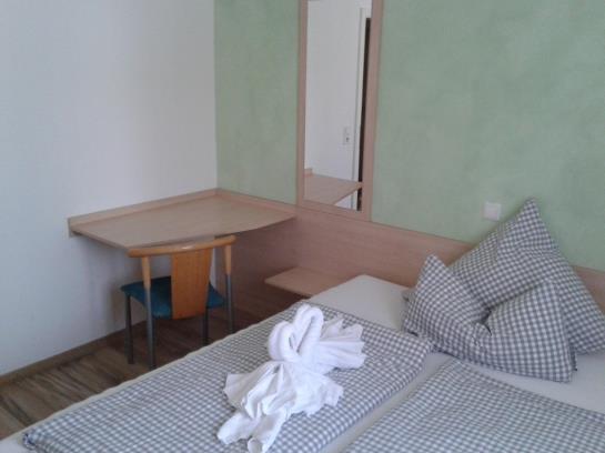 Pension (Hôtel basse catégorie) Traube Gasthaus 3