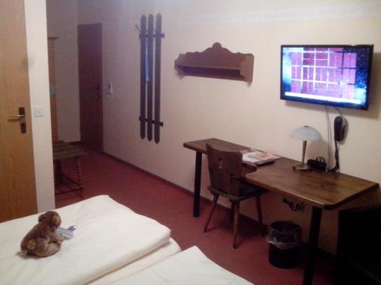 Hotel Haus Achtal - Garni 6