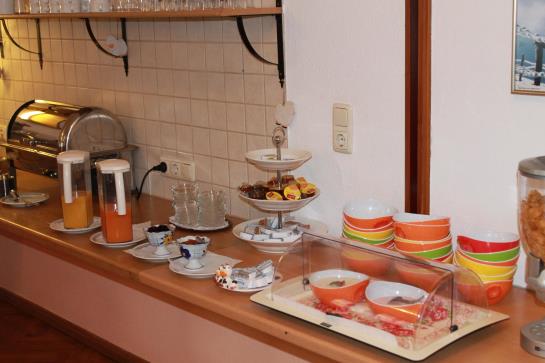 Pension Aggenstein & Gasthof 8