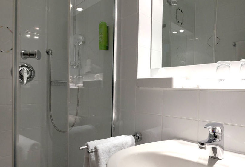 KONRAD Holzkirchen Hotel Garni 14