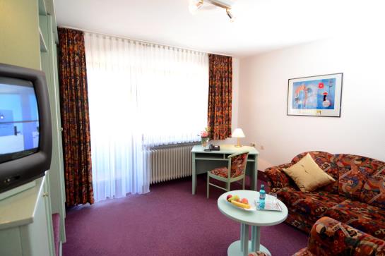 Hotel Weisses Lamm 1