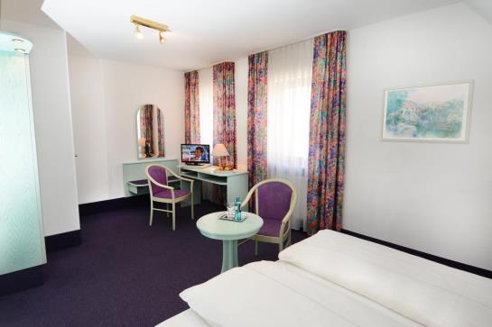 Hotel Weisses Lamm 13