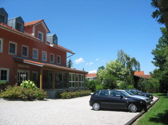 Hotel Scharl Am Maibaum 1