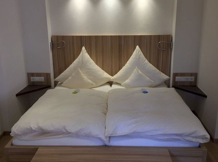 Hotel Deutsches Haus 19