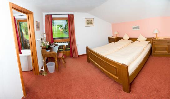 Hotel Haus Amberger 9