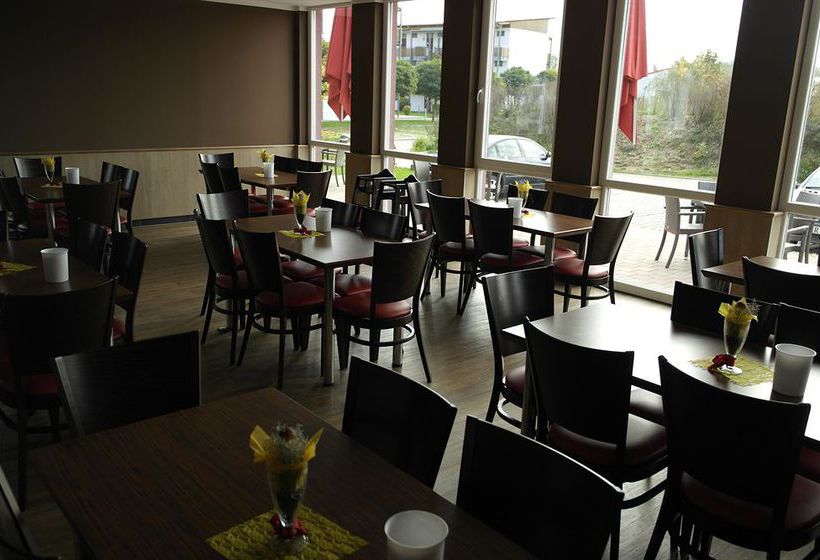 Hotel Dream Inn Regensburg 11