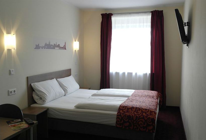 Hotel Dream Inn Regensburg 13