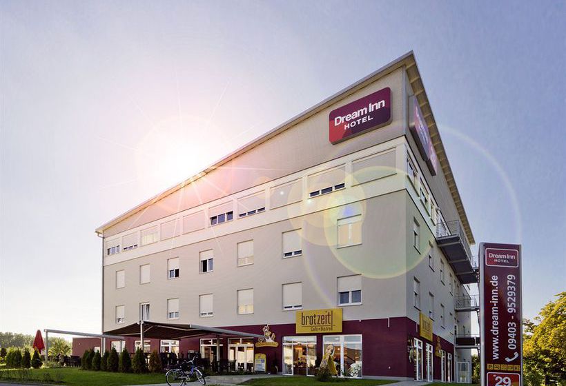 Hotel Dream Inn Regensburg 3