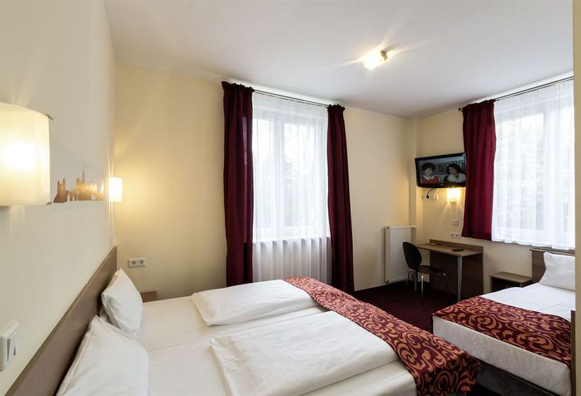 Hotel Dream Inn Regensburg 6