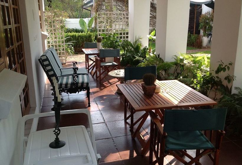 Pension Crane's Nest Guest House @ 212 14