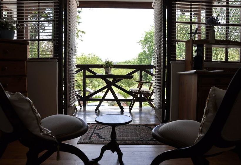 Pension Crane's Nest Guest House @ 212 15