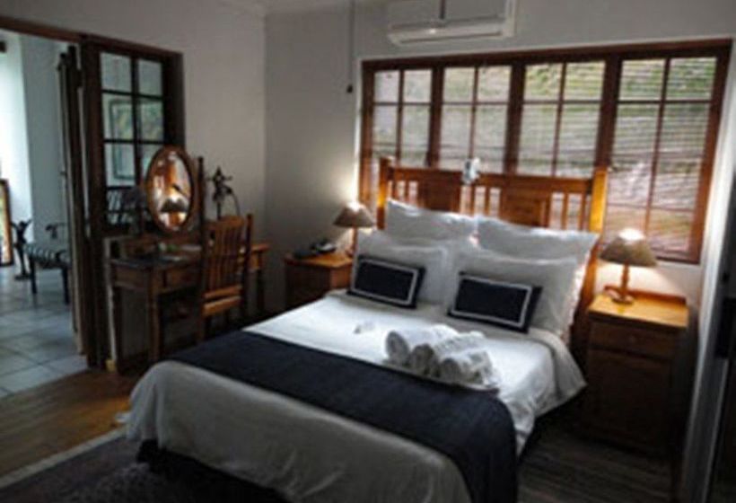 Pension Crane's Nest Guest House @ 212 5