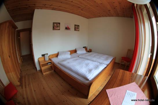 Hotel Restaurant Nest 12