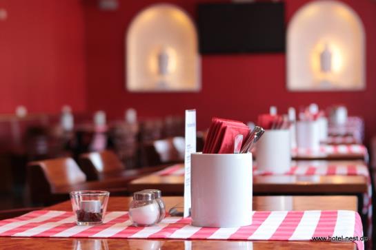 Hotel Restaurant Nest 2