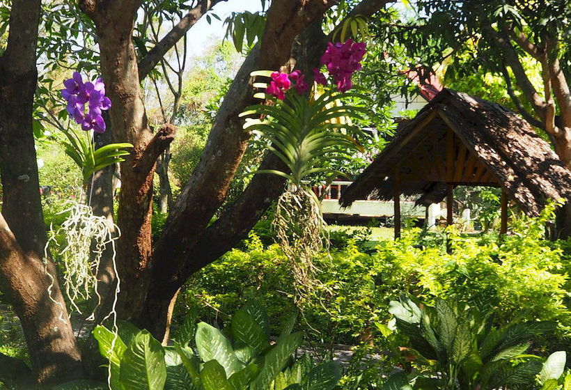 Pension Thai Bamboo Guesthouse