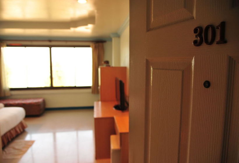 Magic House Hostel 10