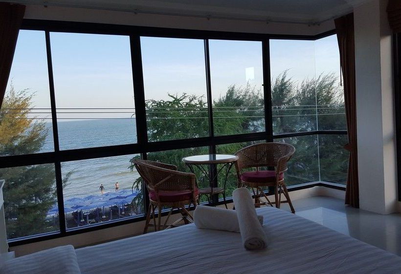 Magic House Hostel 16