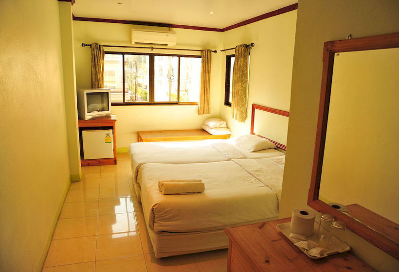 Magic House Hostel 7
