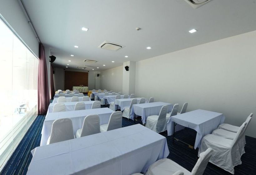 Hotel Prajaktra Design 1