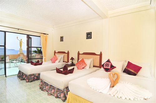 Baan Karon Hill Resort 14