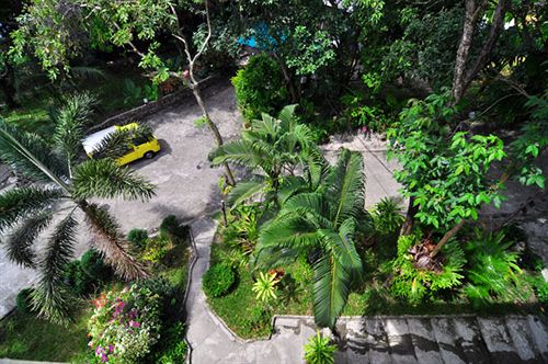 Baan Karon Hill Resort 19