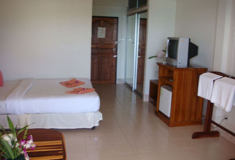 Baan Karon Hill Resort 6