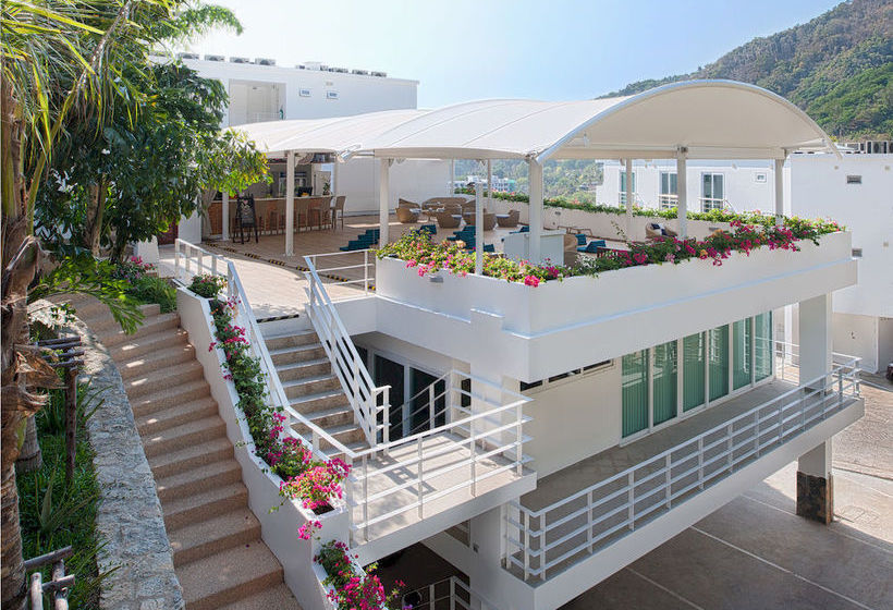 Hotel Kata Ocean View Condominiums 12