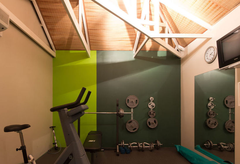 Hotel Quarry Lake Inn 8