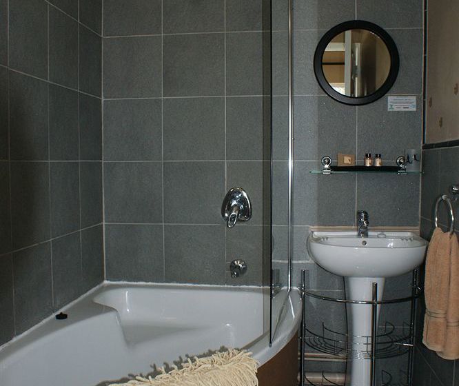 Pension Africa Regent Guest House 19