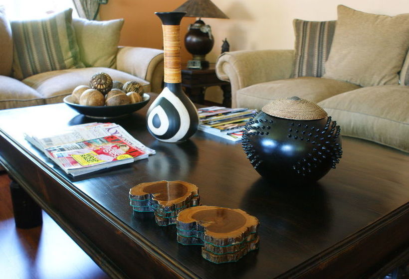 Pension Africa Regent Guest House 2