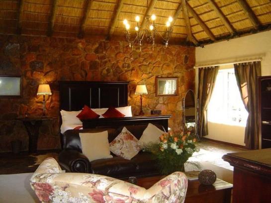 Forest Creek Lodge 12