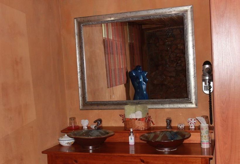 Olive Garden Country Lodge 12