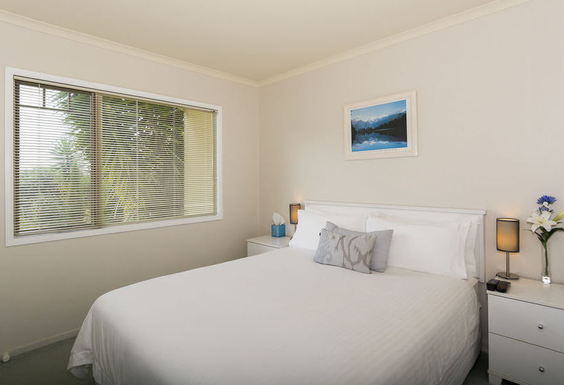 Seascape Villa Bed & Breakfast 12