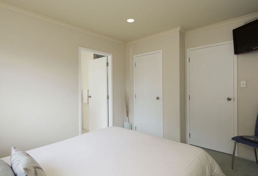 Seascape Villa Bed & Breakfast 13