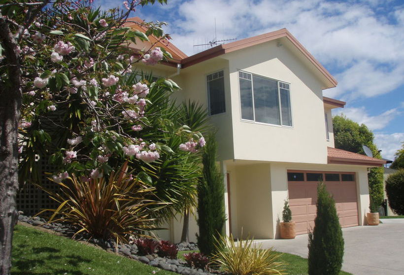 Seascape Villa Bed & Breakfast 5