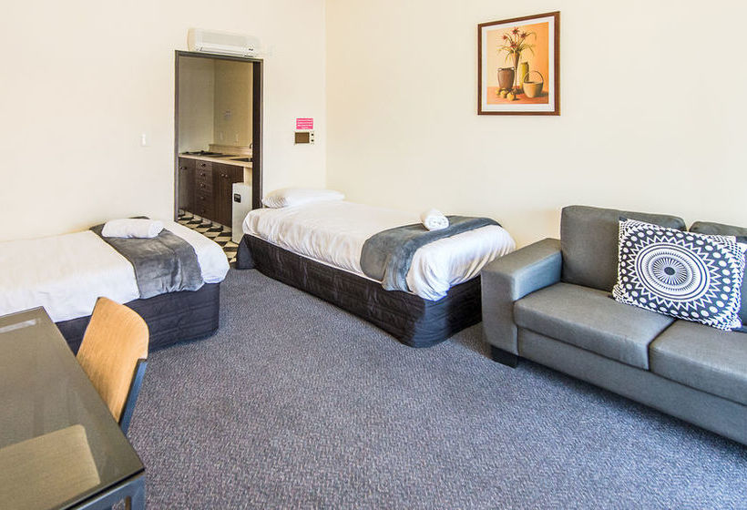 Hotel Comfort Inn Burwood 17