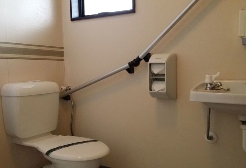 Hotel Comfort Inn Burwood 18