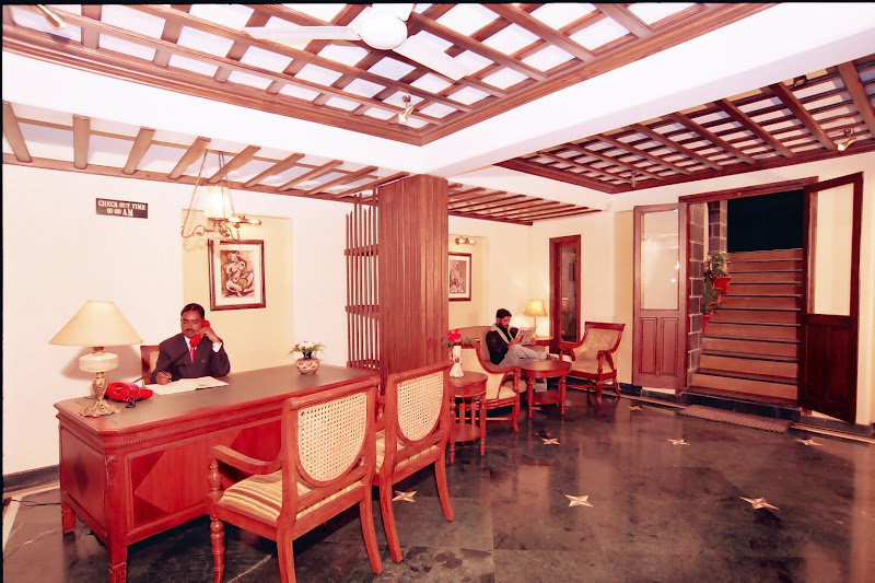 Hotel Sun N Snow Inn 6