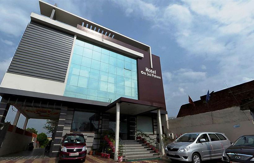 Hotel Om Sai Palace 3