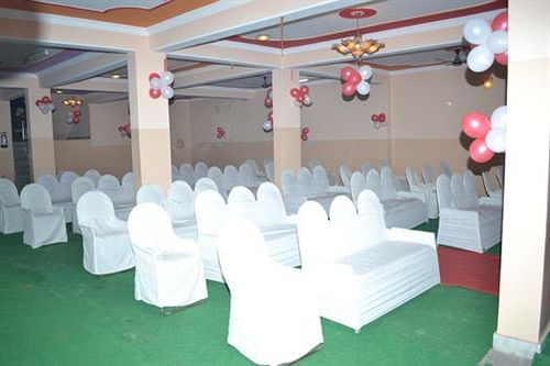 Hotel Om Sai Palace 7