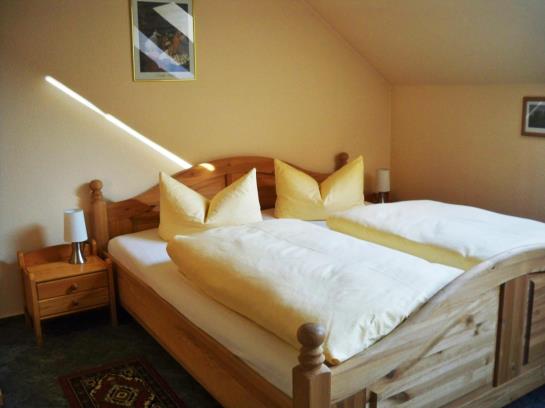 Hotel Am Sutschke- Tal 2