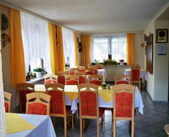 Hotel Am Sutschke- Tal 7