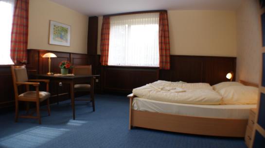 Gasthaus & Hotel Lindenkrug 9