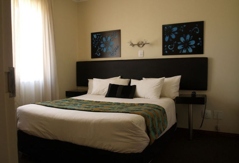 Hotel Premiere Classe Suite Johannesburg 1