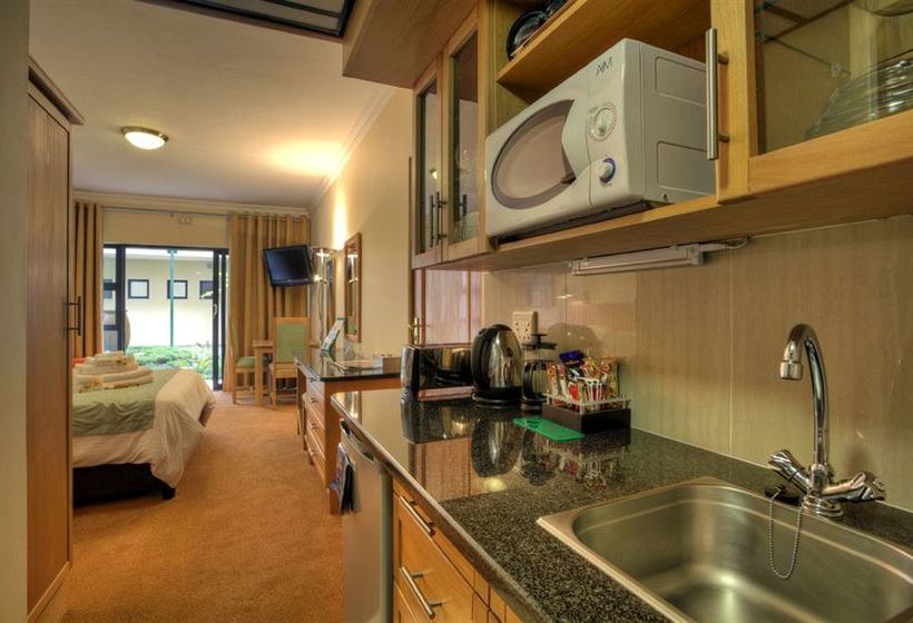 The Villas Luxury Suite 8