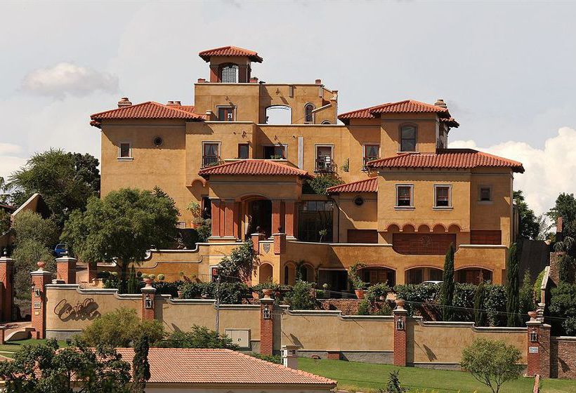 Hotel Castello Di Monte Pretoria