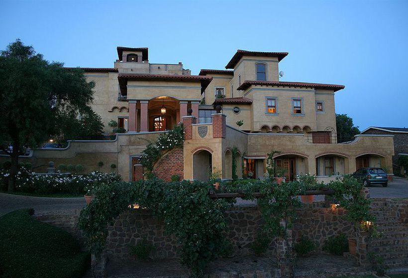 Hotel Castello Di Monte 1